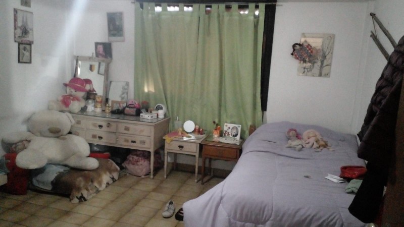 CASA EN VENTA CON LOCAL Y FONDO LIBRE CON DEPOSITO, TORTUGUITAS.