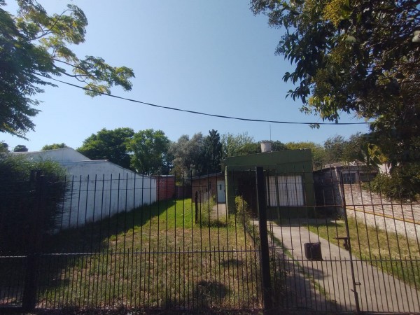 CASA CON LOTE