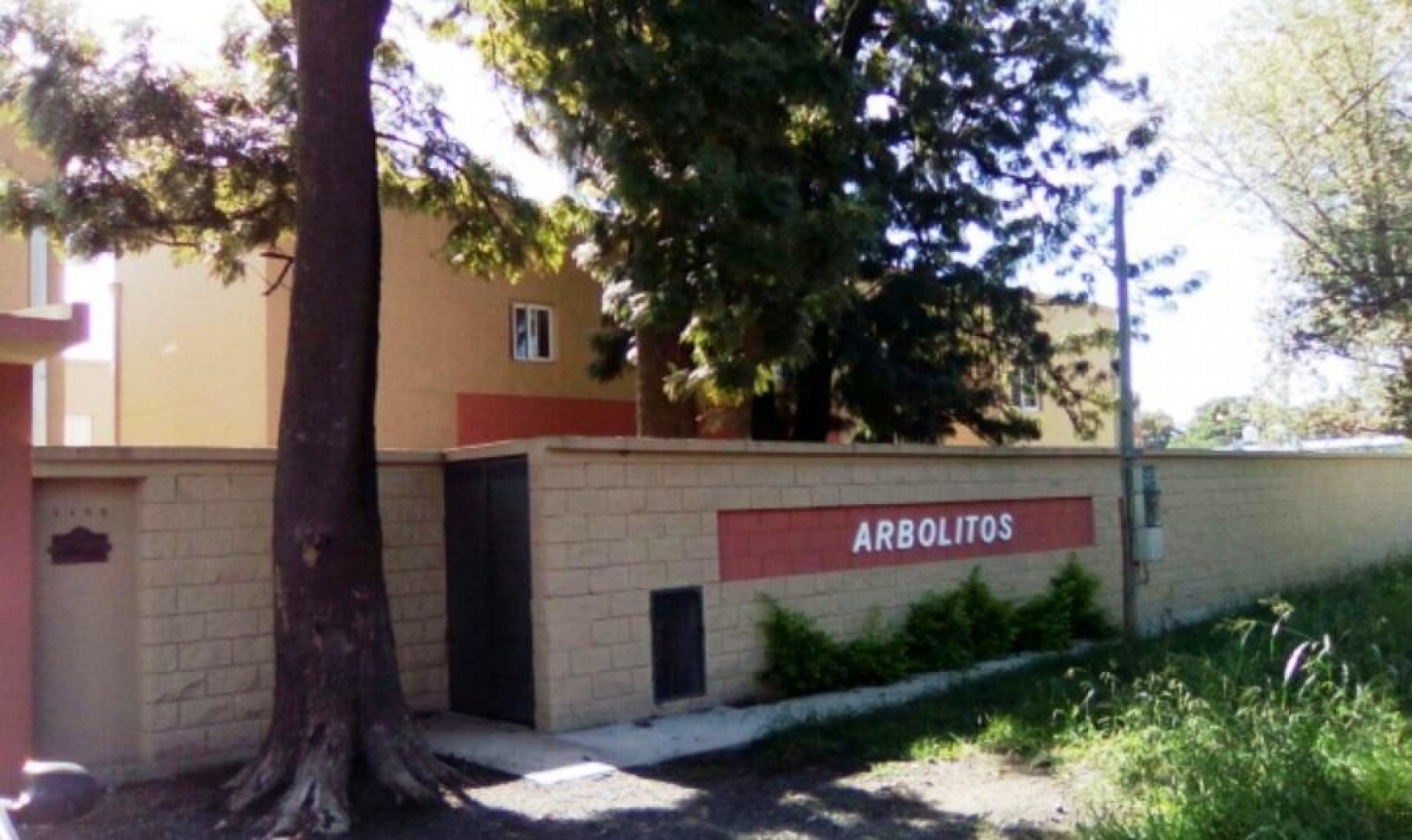 DUPLEX - CASA EN COMPLEJO "LOS ARBOLITOS" - San Miguel