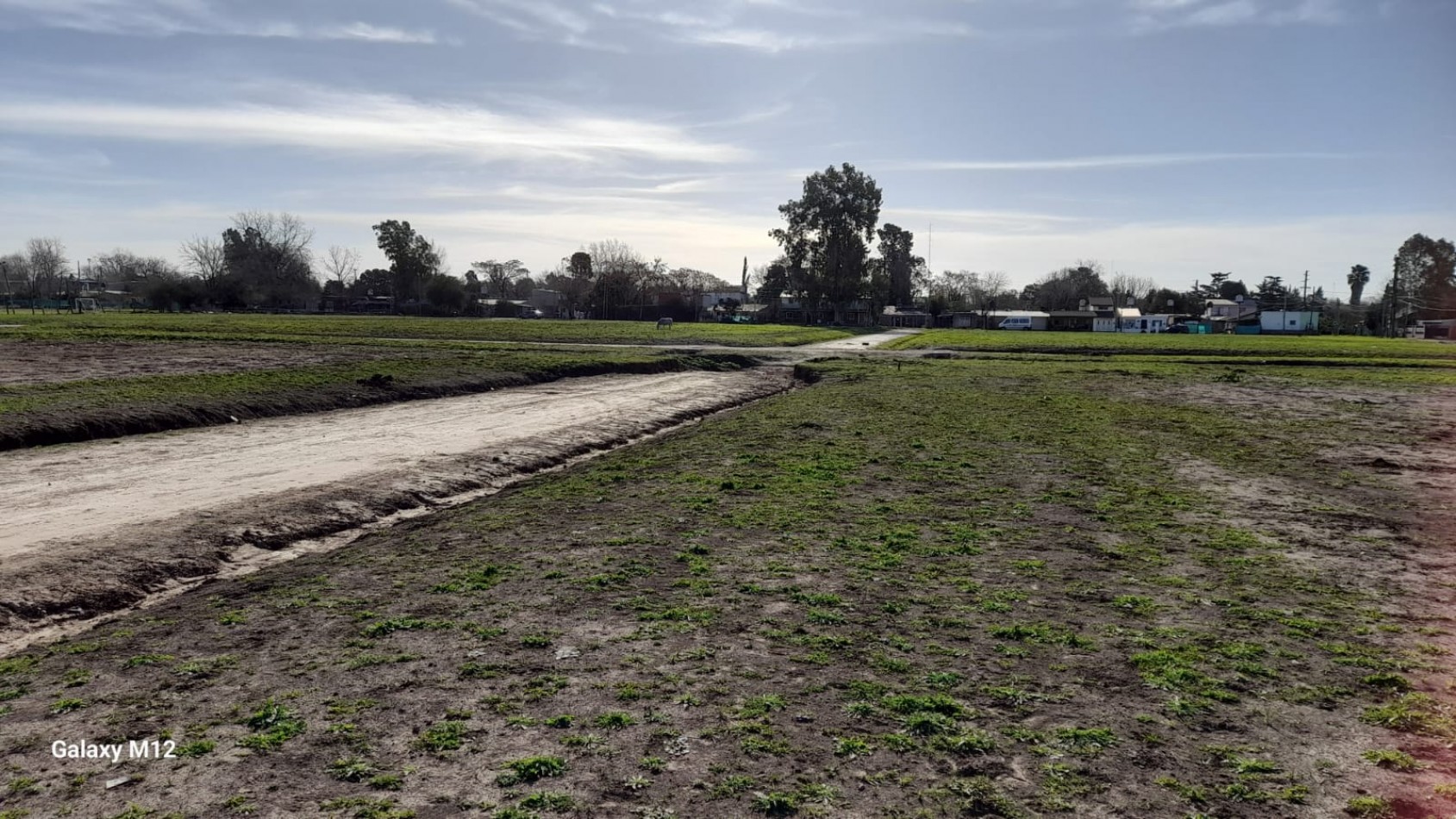 LOTE EN BARRIO PARQUE LAS CLEMENCIAS - La Pilarica - Partido de Pilar