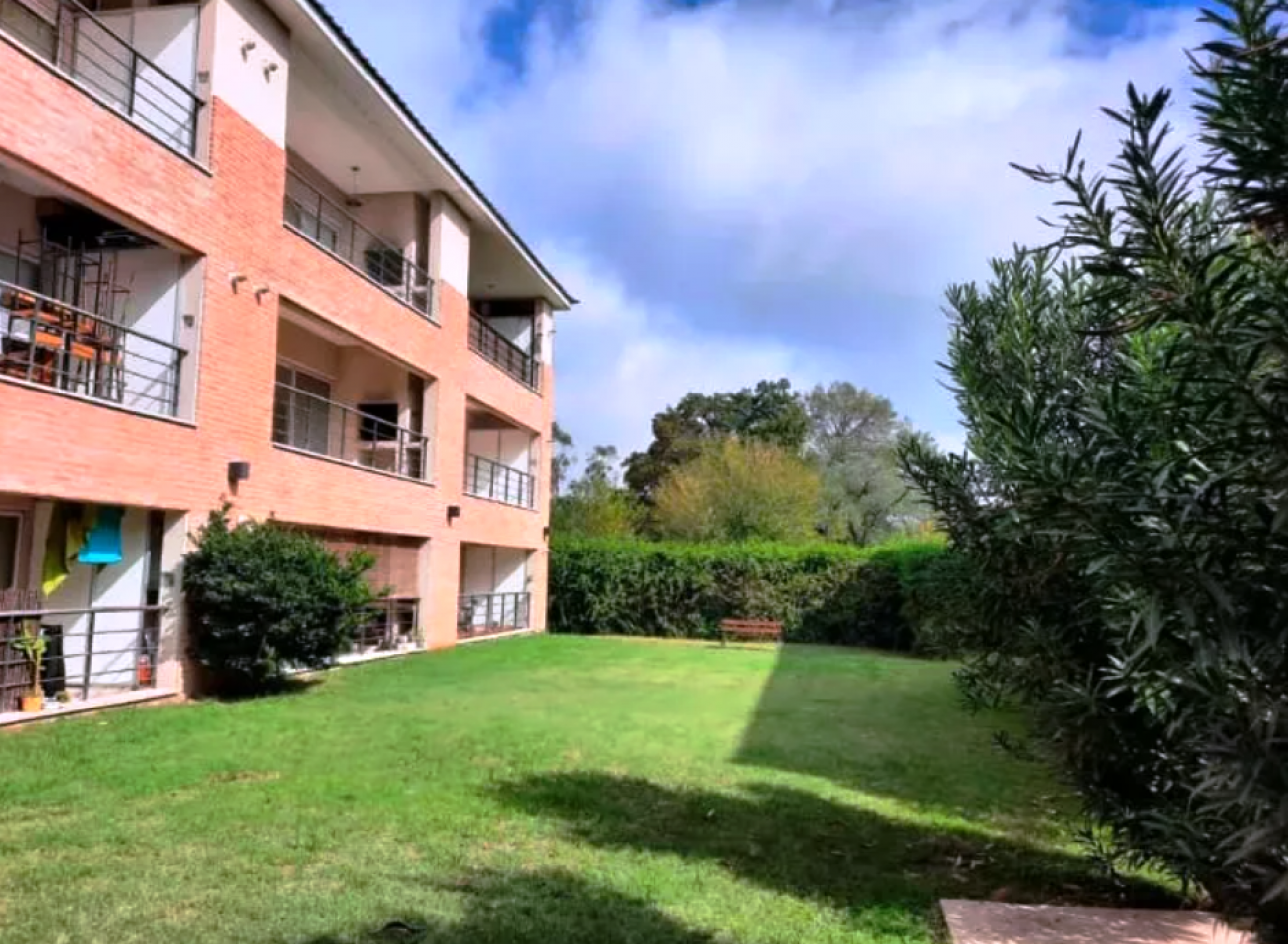 Venta Excelente Departamento 2 Ambientes En Pilar