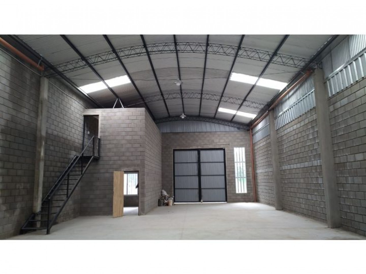 Venta Galpon comercial a metros Au. Cordoba- Villa Maria