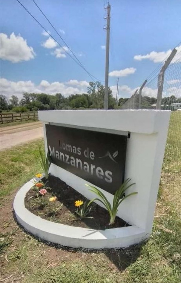 LOTES EN BARRIO SEMI CERRADO LOMAS DE MANZANARES - PARTIDO DE PILAR - ESCRITURACION INMEDIATA