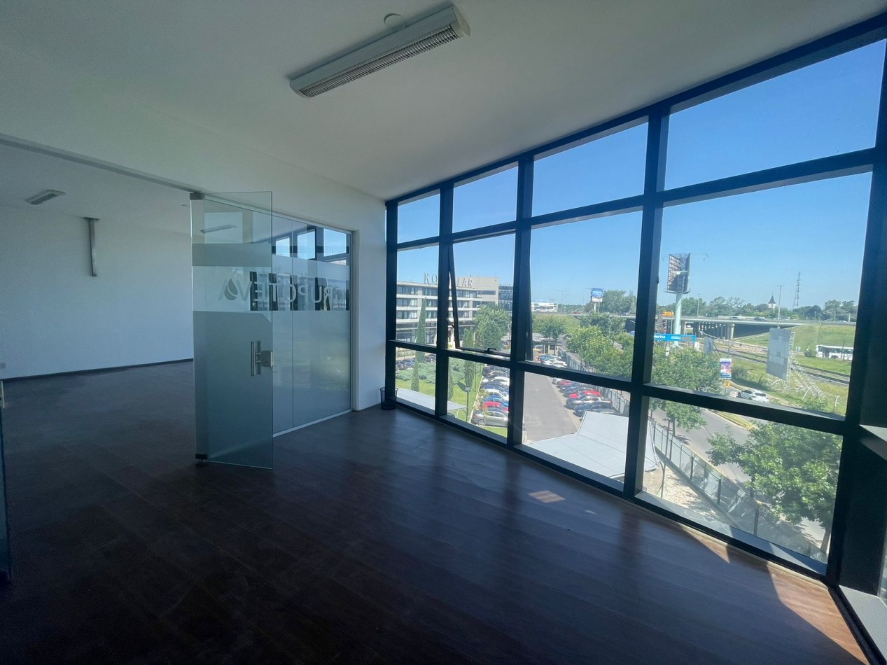 VENTA OFICINA ESTUDIO EN VOHE PILAR - RUA CAAMAÑO - KOS PILAR