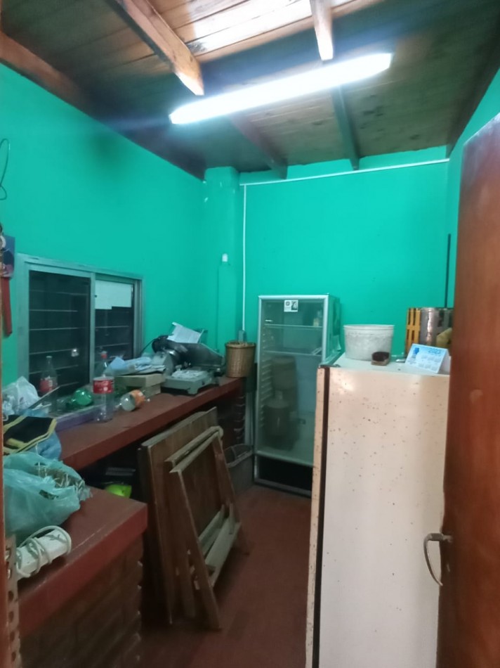 VENTA DE CASA 5 AMBIENTES EN JOSE C. PAZ