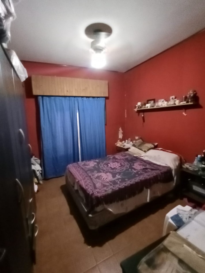 VENTA DE CASA 5 AMBIENTES EN JOSE C. PAZ