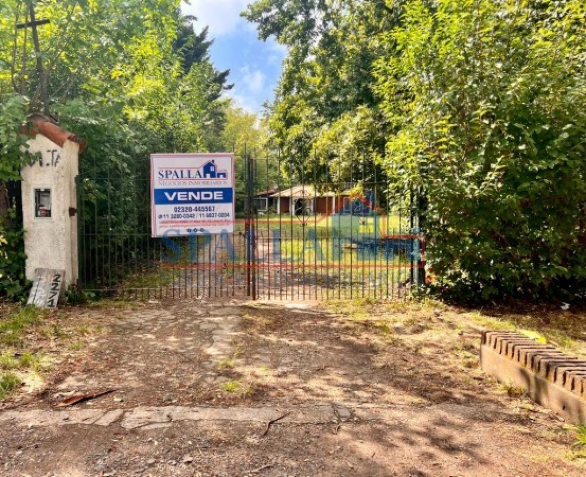 CASA QUINTA EN VENTA EN LOTE DE 3000 M2 - 6 AMBIENTES - ESCUCHA OFERTAS - PILAR A REFACCIONAR