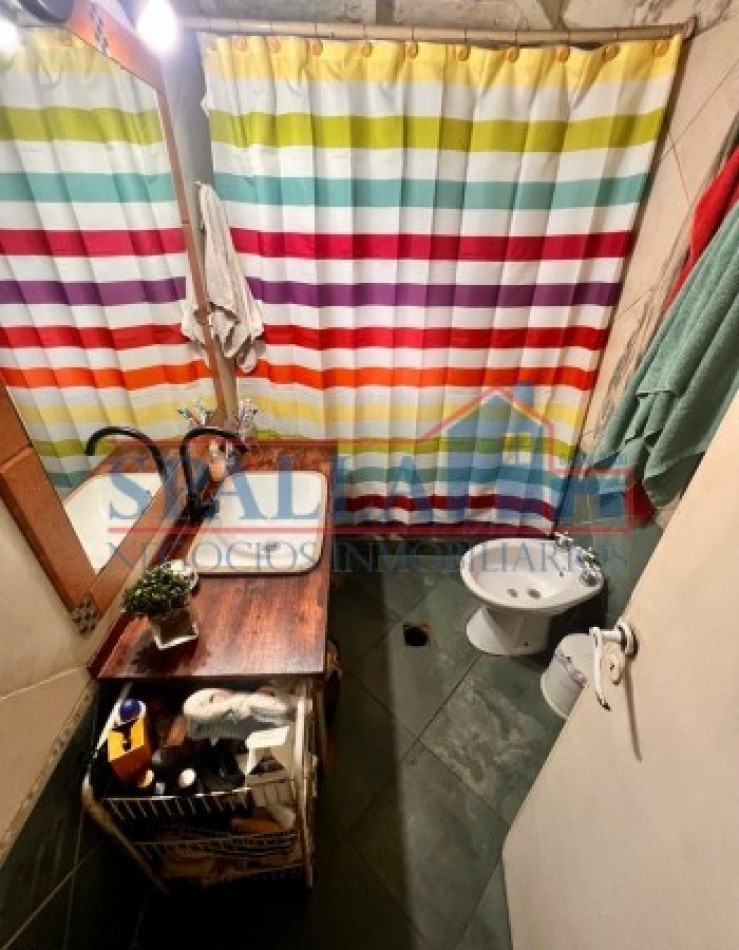 CASA QUINTA EN VENTA EN LOTE DE 3000 M2 - 6 AMBIENTES - ESCUCHA OFERTAS - PILAR A REFACCIONAR