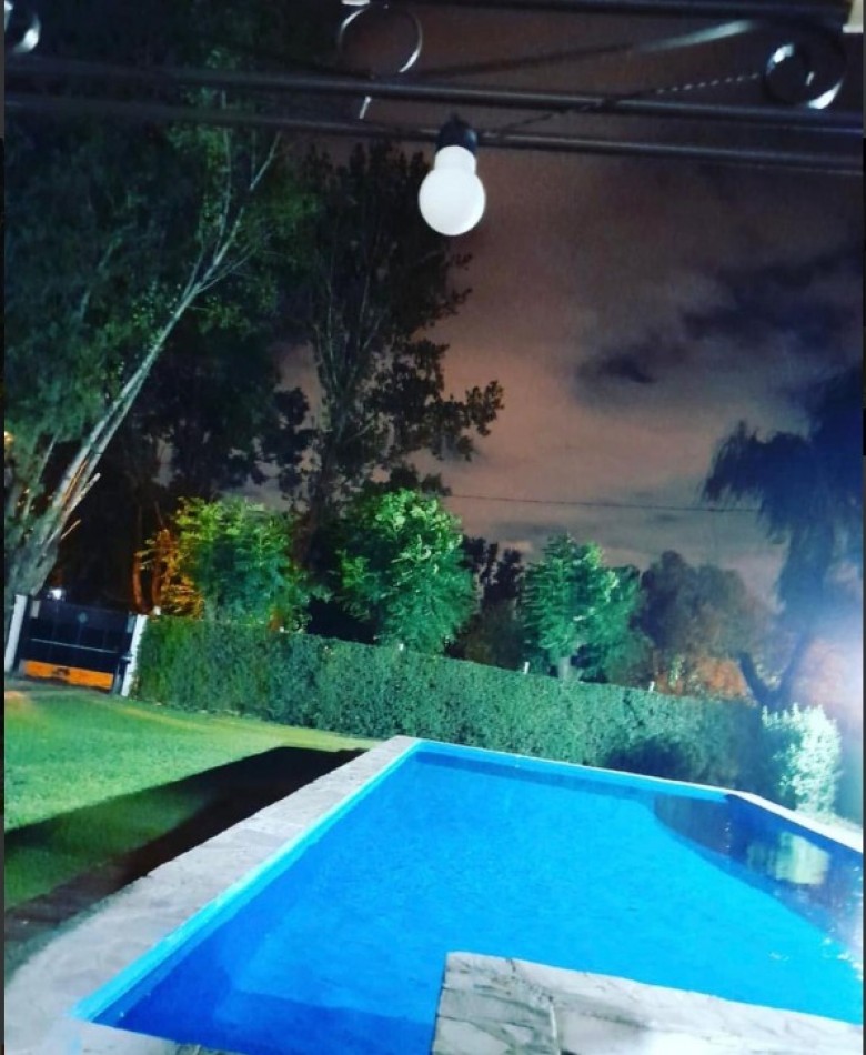 Casa quinta en venta - 3 Ambientes - Jose C. Paz