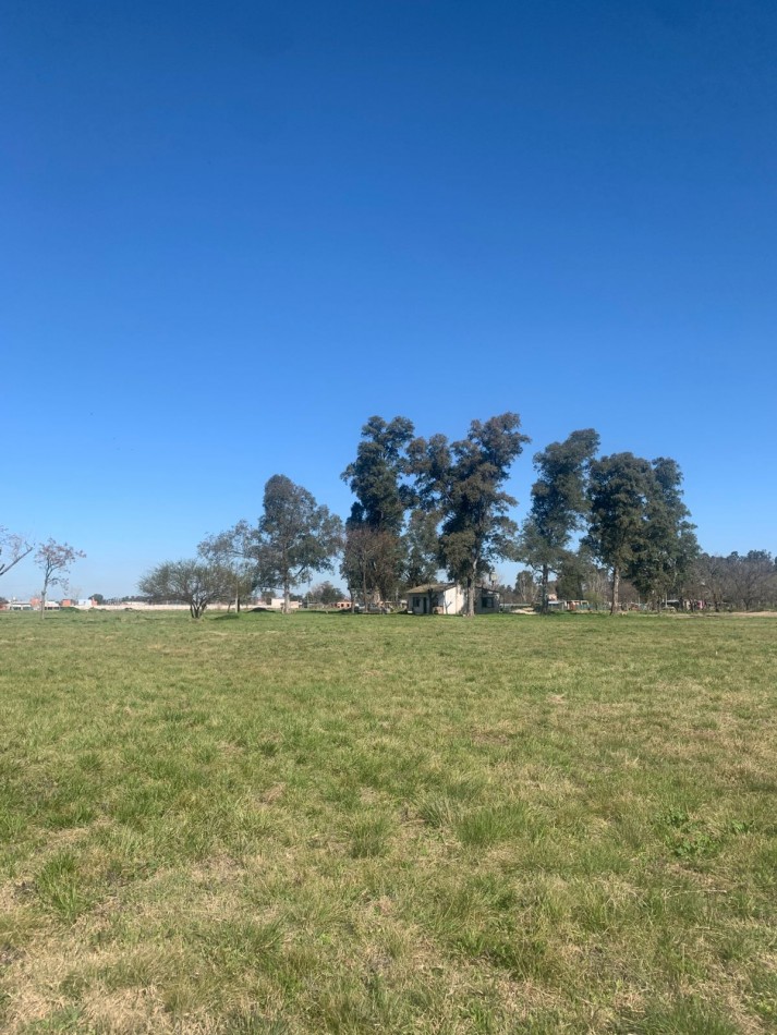 Lotes en Barrio La Pradera - Mariano Acosta - Partido de Merlo