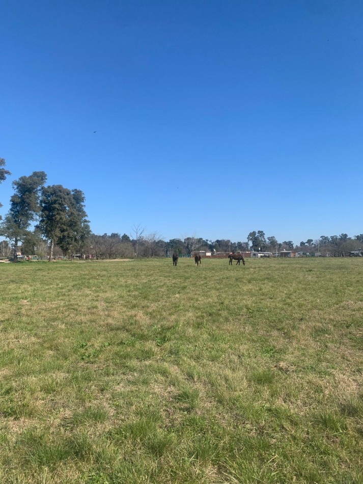 Lotes en Barrio La Pradera - Mariano Acosta - Partido de Merlo