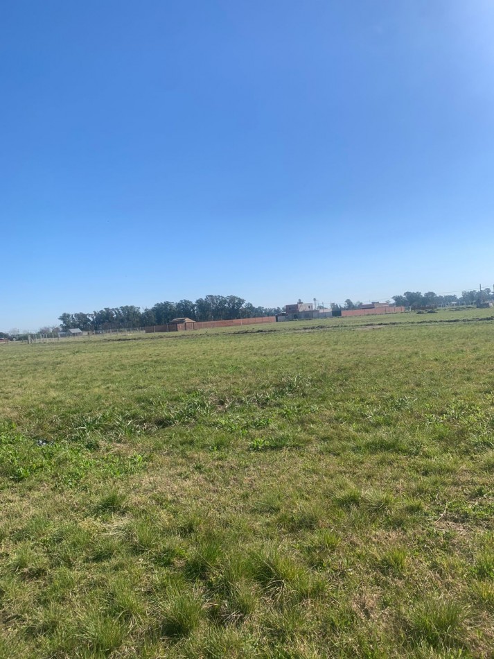Lotes en Barrio La Pradera - Mariano Acosta - Partido de Merlo