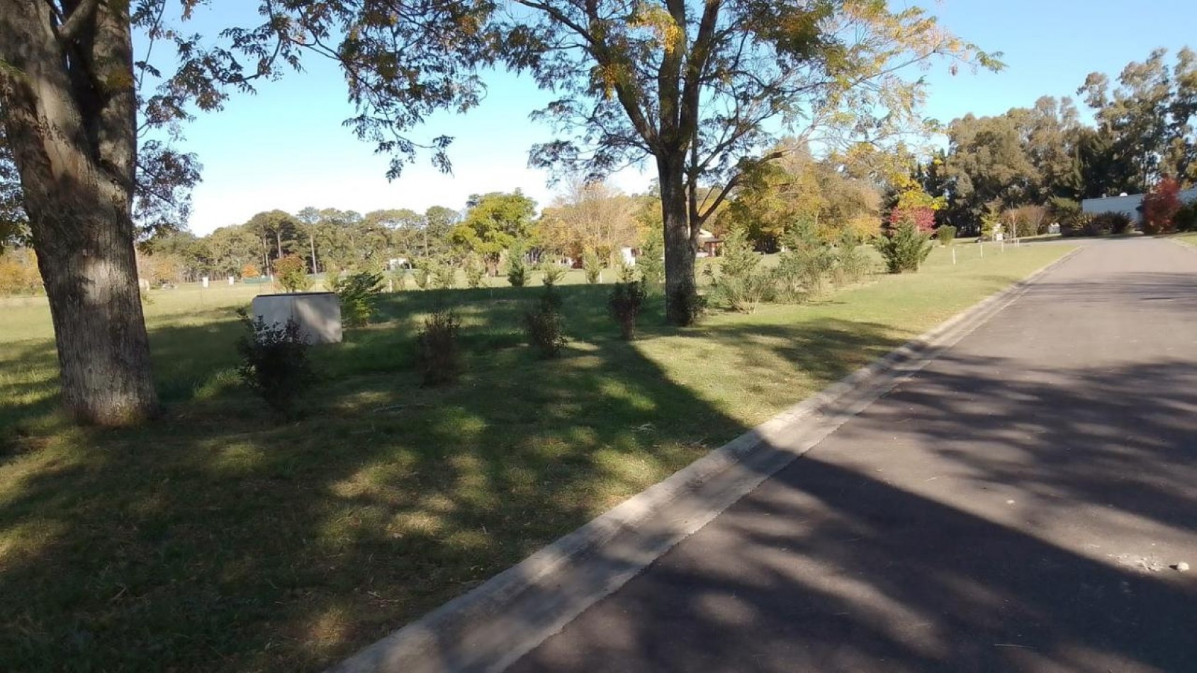 Lotes en Pinares Country Club, Exaltacion de la Cruz - Posesion y Escrituracion Inmediata