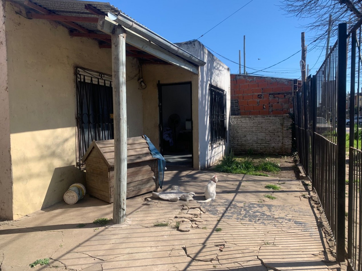 CASA TRES AMBIENTES EN VENTA EN JOSE C PAZ