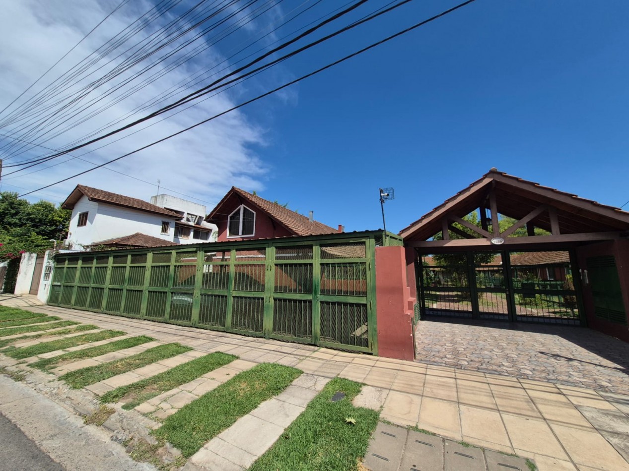 VENTA DUPLEX 4 AMBIENTES CON COCHERA PILAR CENTRO APTO CREDITO