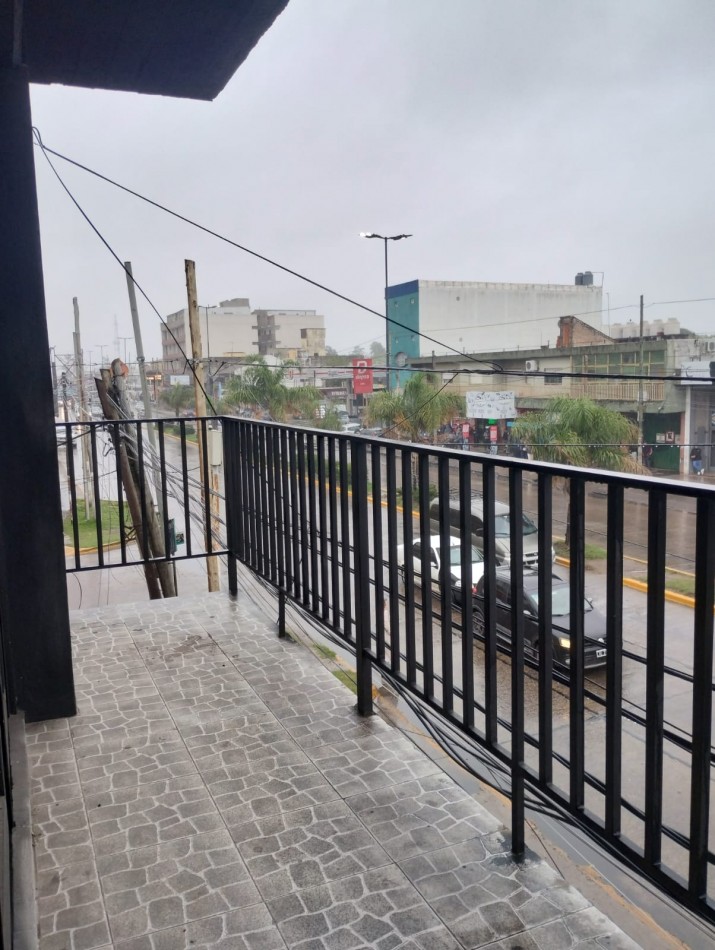 LOCAL COMERCIAL EN PLANTA ALTA EN ZONA CENTRICA DE JOSE C. PAZ