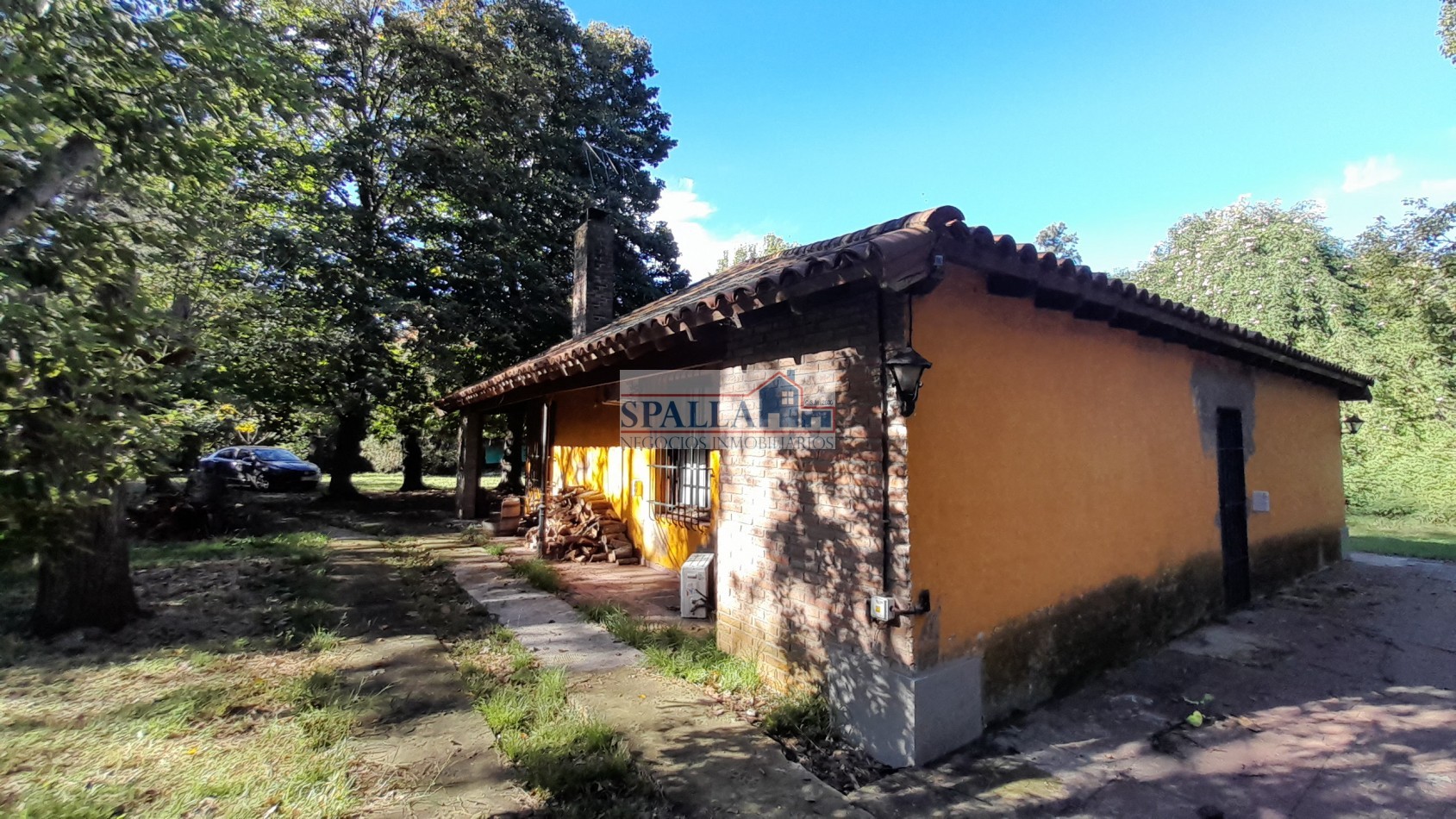 VENTA CASA QUINTA 4 AMBIENTES EN PRESIDENTE DERQUI PILAR, CON PILETA