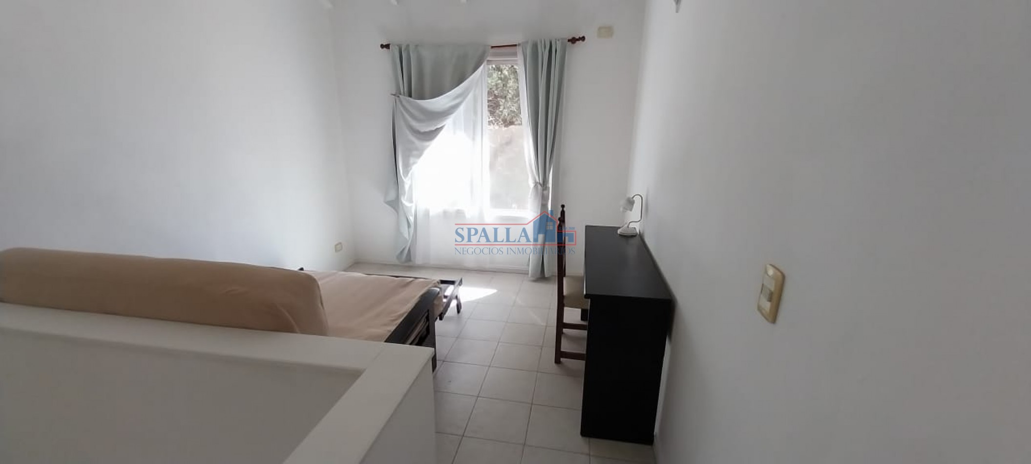 VENTA CASA 4 AMBIENTES BARRIO CERRADO LA CANDELA PILAR, CON PILETA 