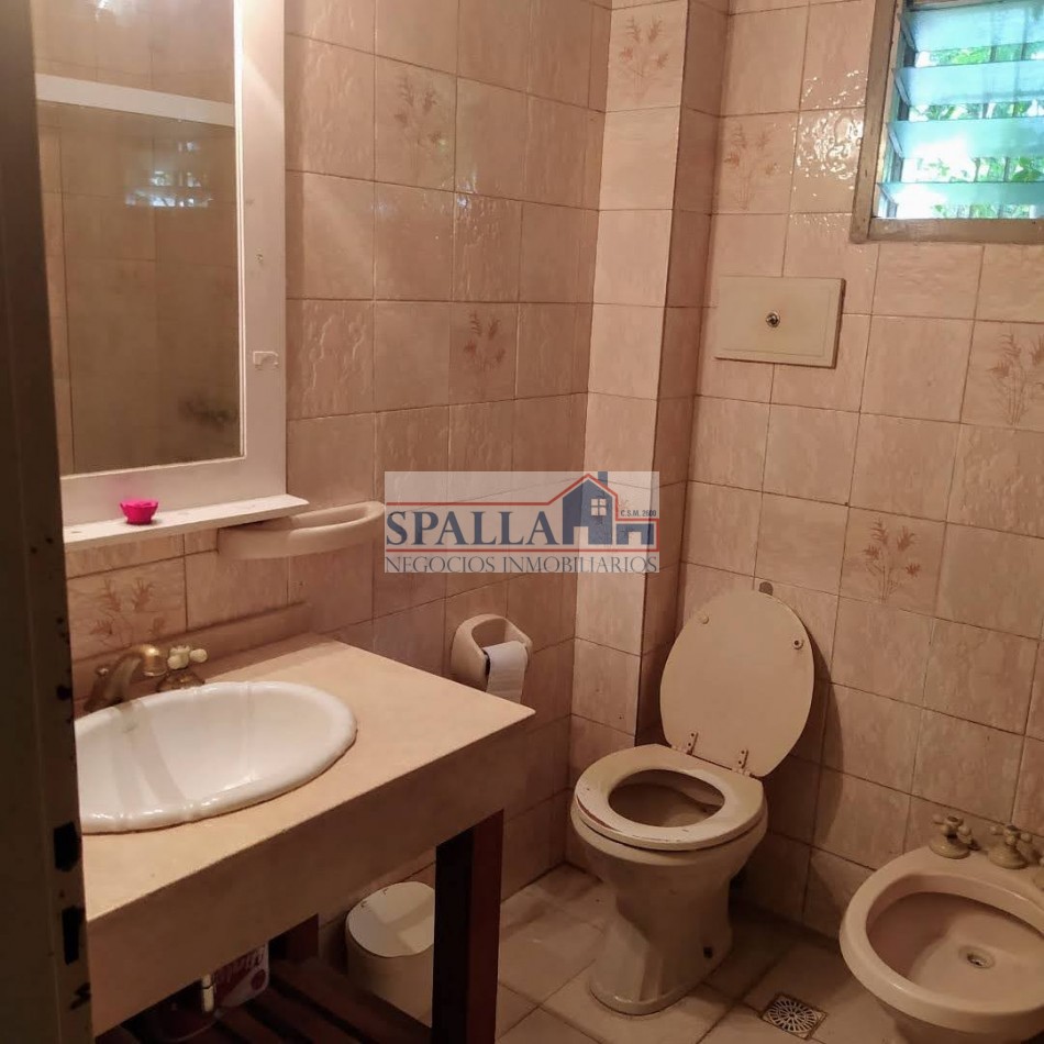VENTA CASA 4 AMBIENTES EN VILLA ASTOLFI A 200 MTS DE LA ESTACION - APTO CREDITO