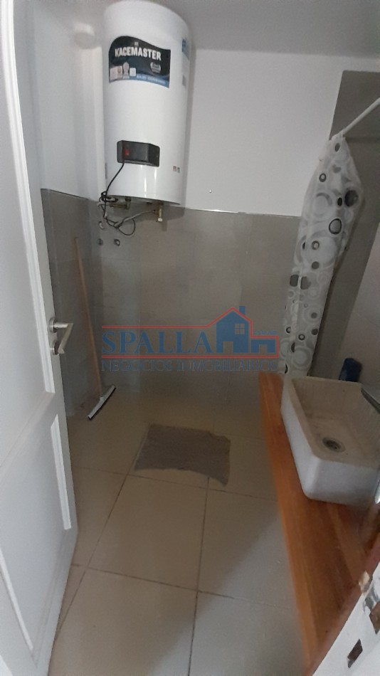 ALQUILER MONOAMBIENTE EN PRIMER PISO POR ESCALERA EN PILAR
