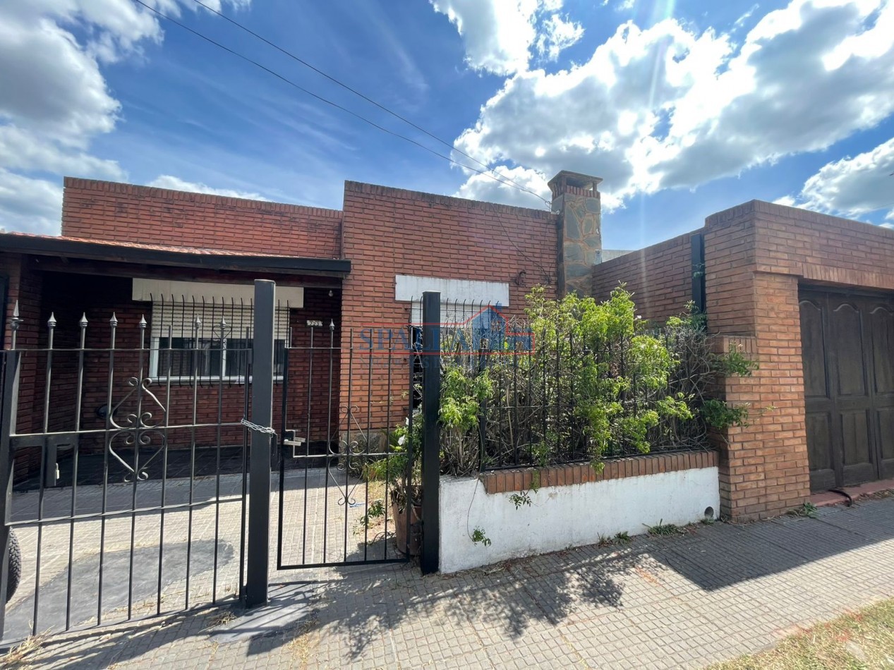 VENTA CASA 3 AMBIENTES EN VILLA MORRA PILAR - APTO CREDITO