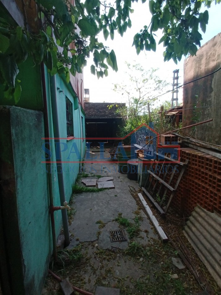 Oportunidad Casa en Bloque con Dos Viviendas y Cochera en Jose C. Paz