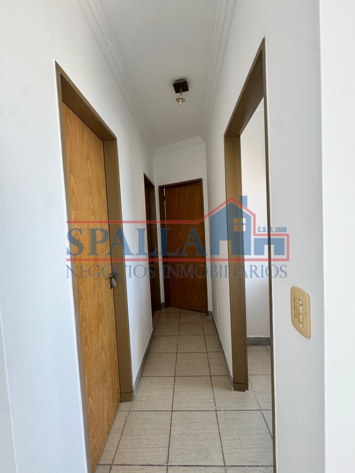 EN VENTA EXCELENTE DEPARTAMENTO DE 3 AMBIENTES EN EDIFICIO BARCELONA IV - MUÑIZ, CON CHOCHERA