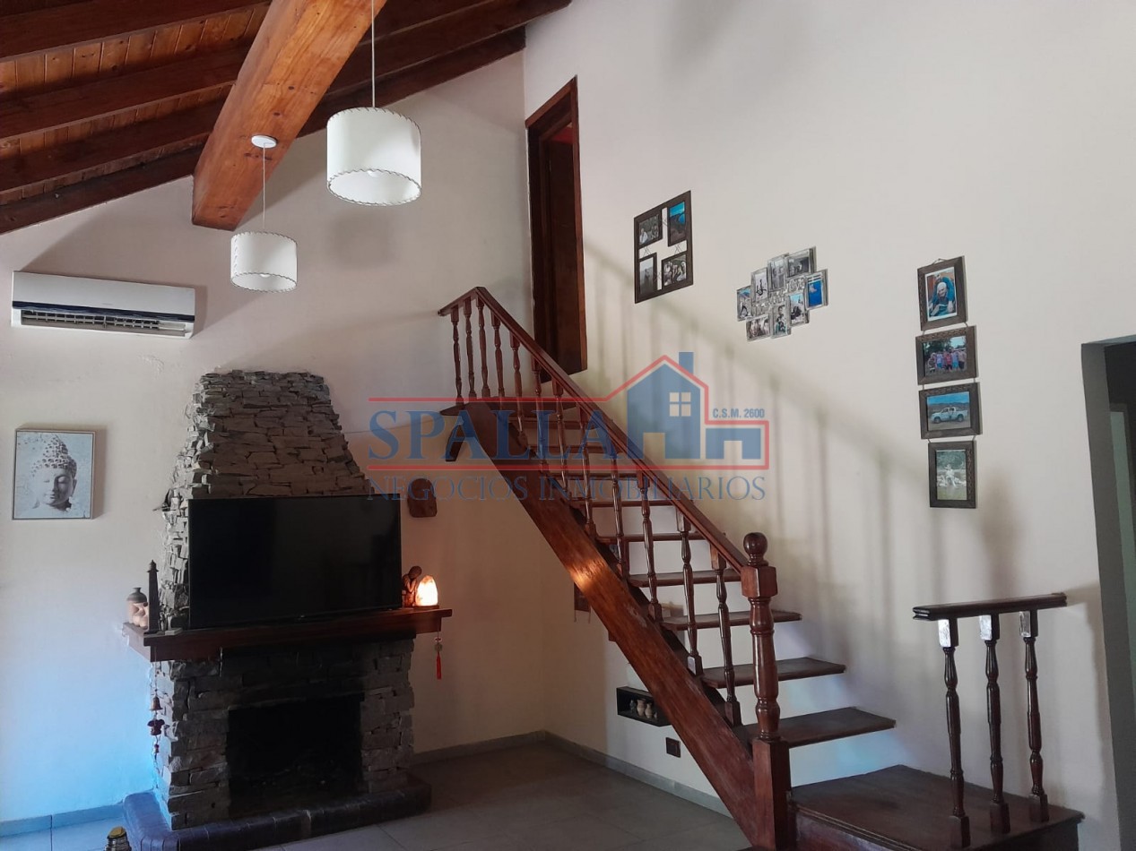  CASA QUINTA EN VENTA CON PILETA Y EXCELENTE ACCESO A RUTA 24 Y ACCESO OESTE, GENERAL RODRIGUEZ.