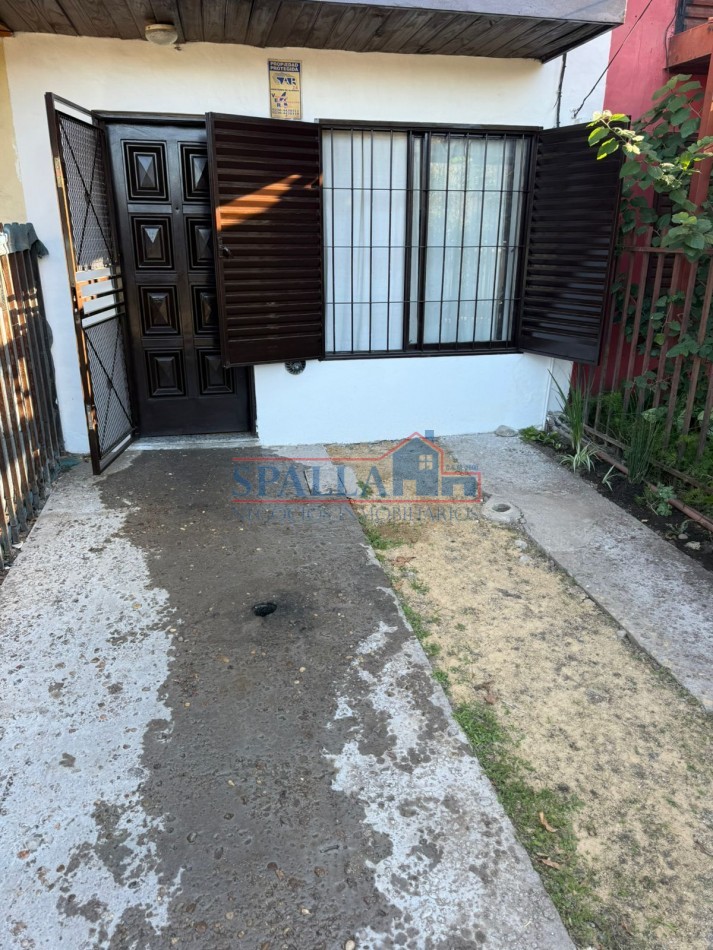 ALQUILER DUPLEX TRES AMBIENTES EN JOSE C. PAZ SIN EXPENSAS