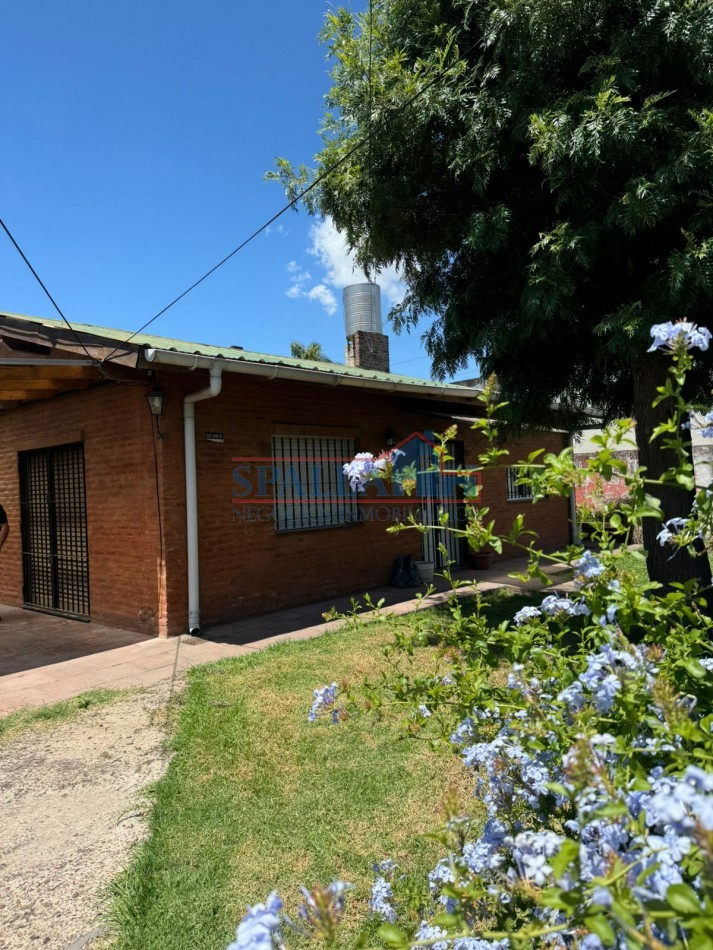 VENTA CASA 4 AMBIENTES SOBRE 2 LOTES DE TERRENO, TORTUGUITAS 