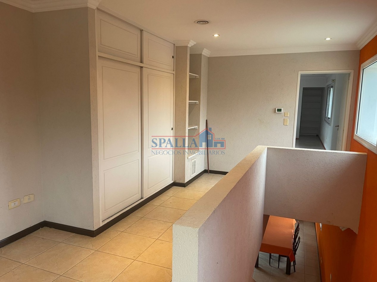 VENTA CASA 6 AMBIENTES BARRIO PRIVADO SAUSALITO PILAR
