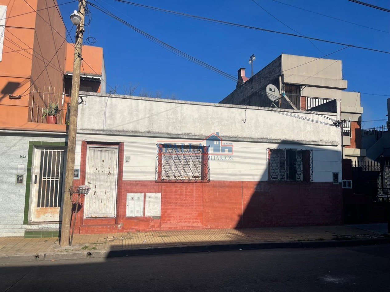 VENTA CASA 3 AMBIENTES EN PH EN SAN MARTIN - APTA CREDITO