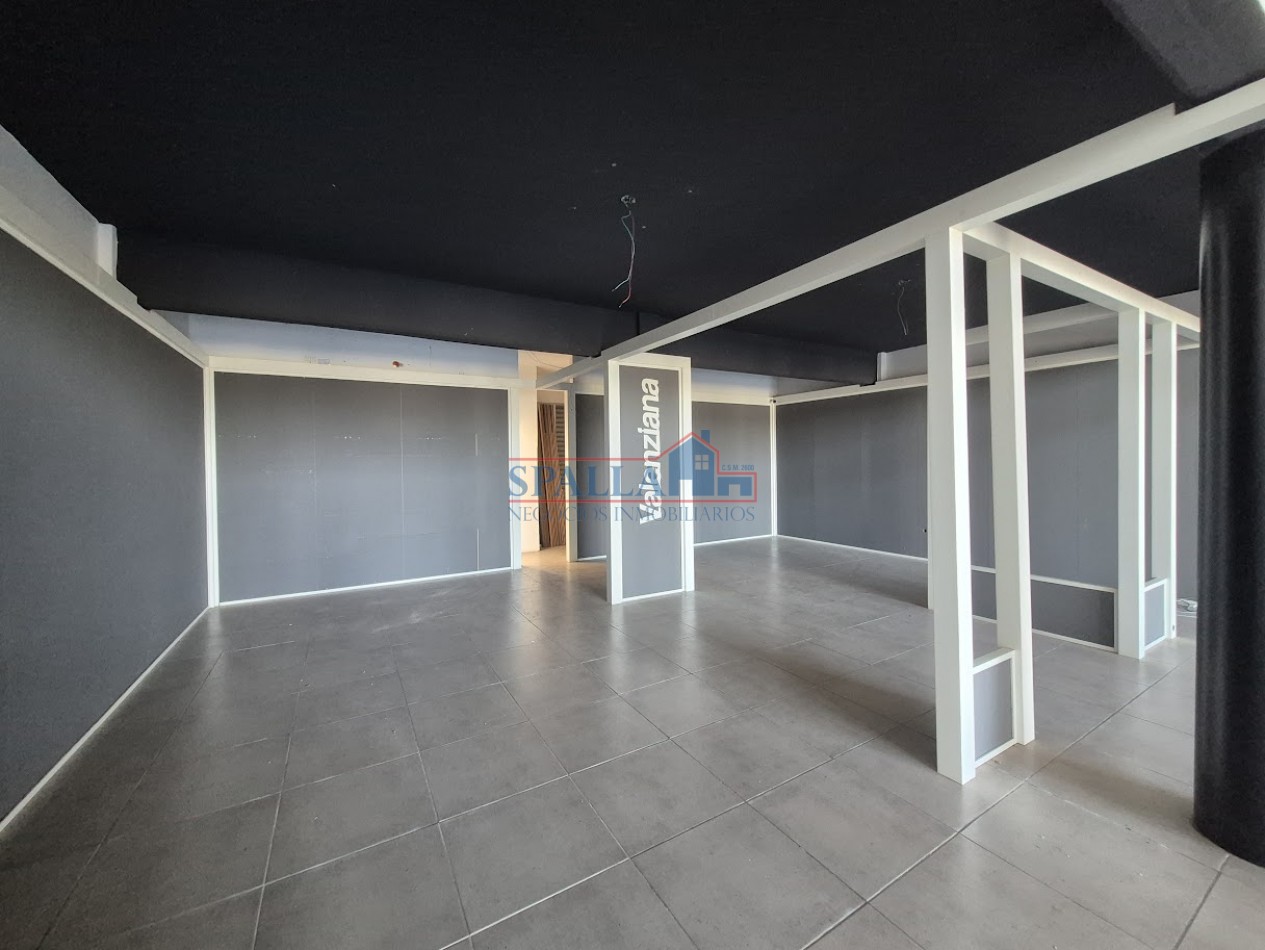 ALQUILER LOCAL SOBRE PANAMERICANA RAMAL PILAR KM 52 