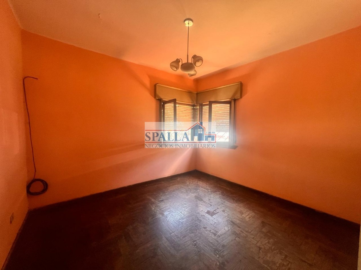 VENTA EXCELENTE PROPIEDAD IDEAL USO COMERCIAL EN CENTRO DE DERQUI, PILAR 