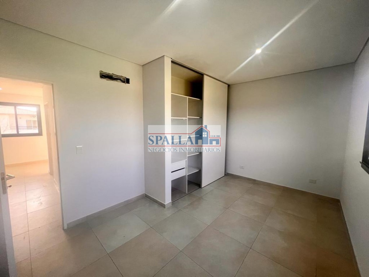 VENTA CASA 5 AMBIENTES EN BARRIO CERRADO EL ALJIBE MANZANARES PILAR - OPORTUNIDAD