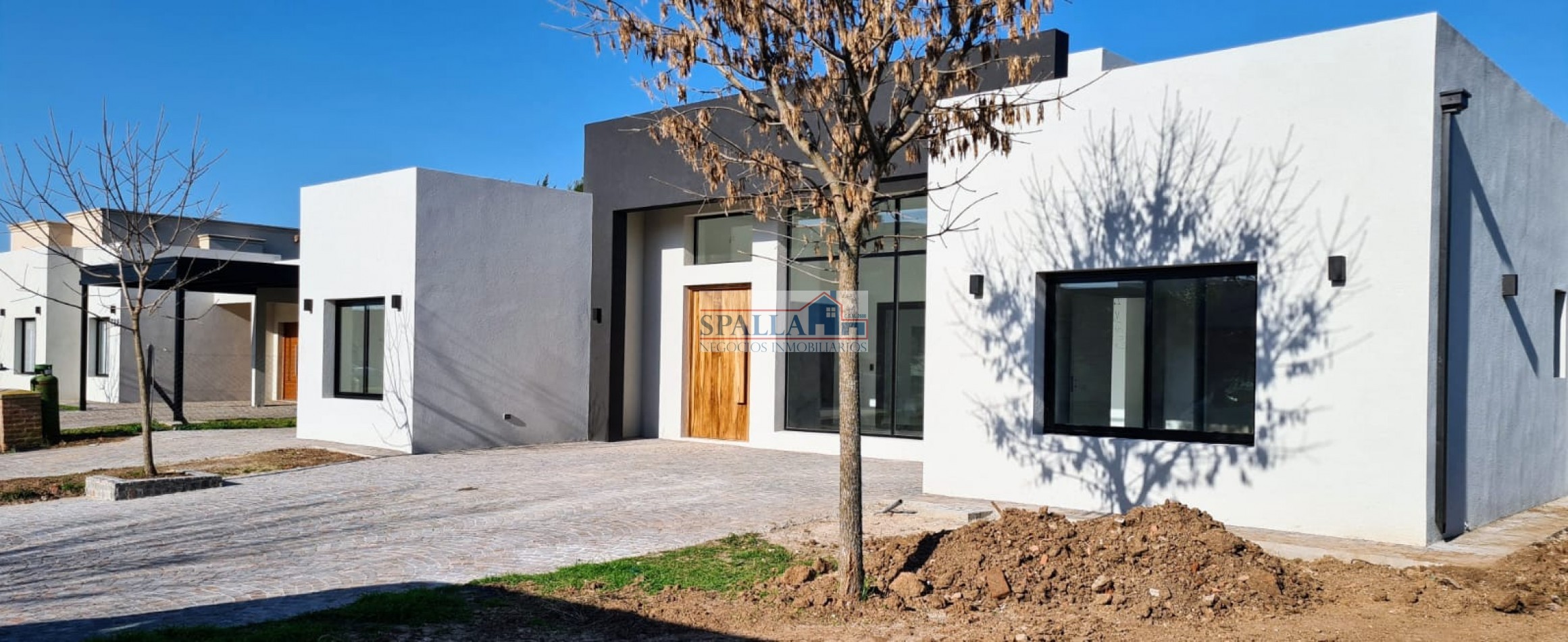 VENTA CASA 5 AMBIENTES BARRIO SAN MATIAS AREA 5 A TERMINAR