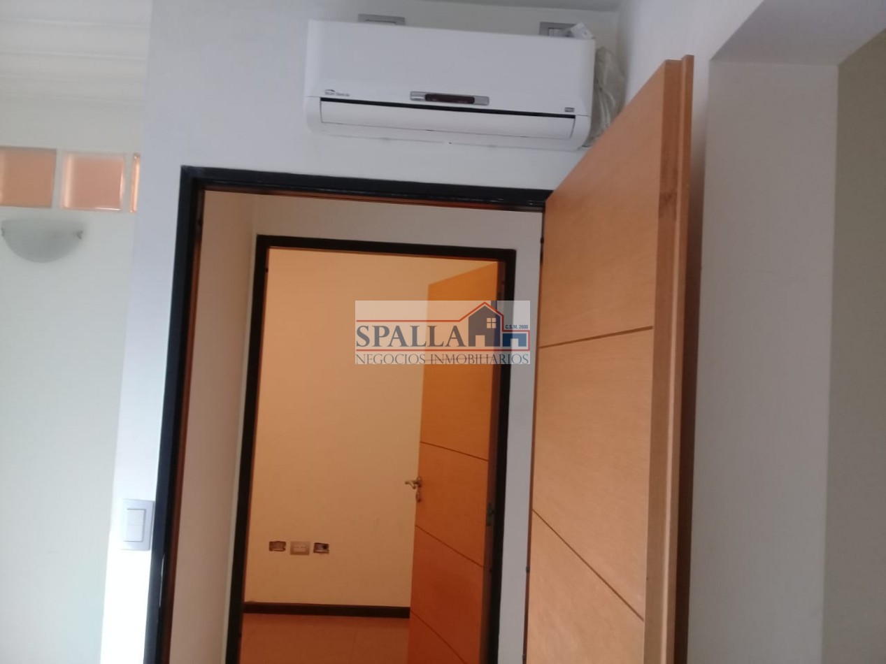 ALQUILER OFICINAS - PLANTA BAJA IDEAL CONSULTORIOS / CALL CENTER O SIMILARES - PANAMERICANA Y GUIDO - PILAR