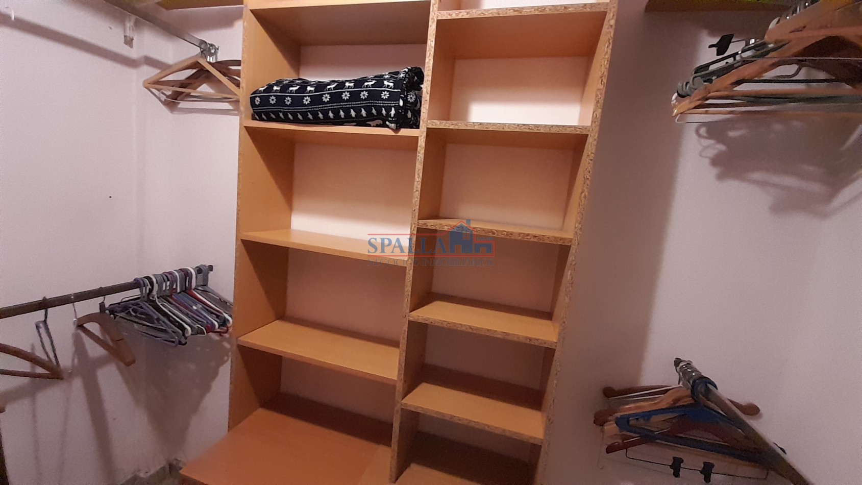 VENTA OPORTUNIDAD CASA QUINTA 7 AMBIENTES EXCELENTE ACCESO A PANAMERICANA RAMAL PILAR, OPORTUNIDAD 