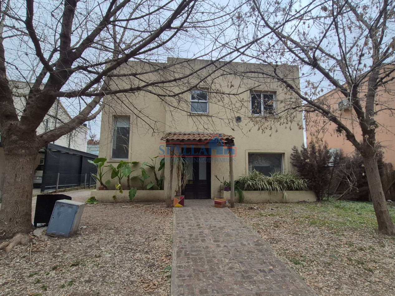 ALQUILAR CASA 4 AMBIENTES EN BARRIO LAS ORQUIDEAS EN PILAR