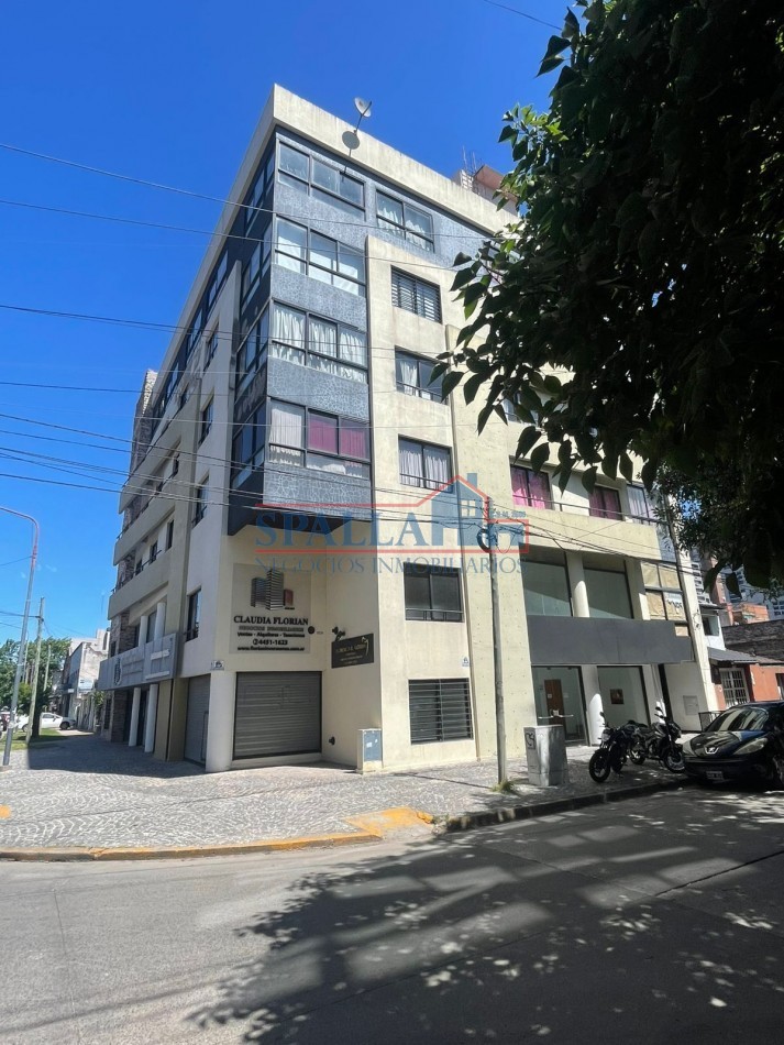 VENTA DEPARTAMENTO DOS AMBIENTES EN SAN MIGUEL CENTRO CON RENTA - APTO PROFESIONAL Y RESIDENCIAL