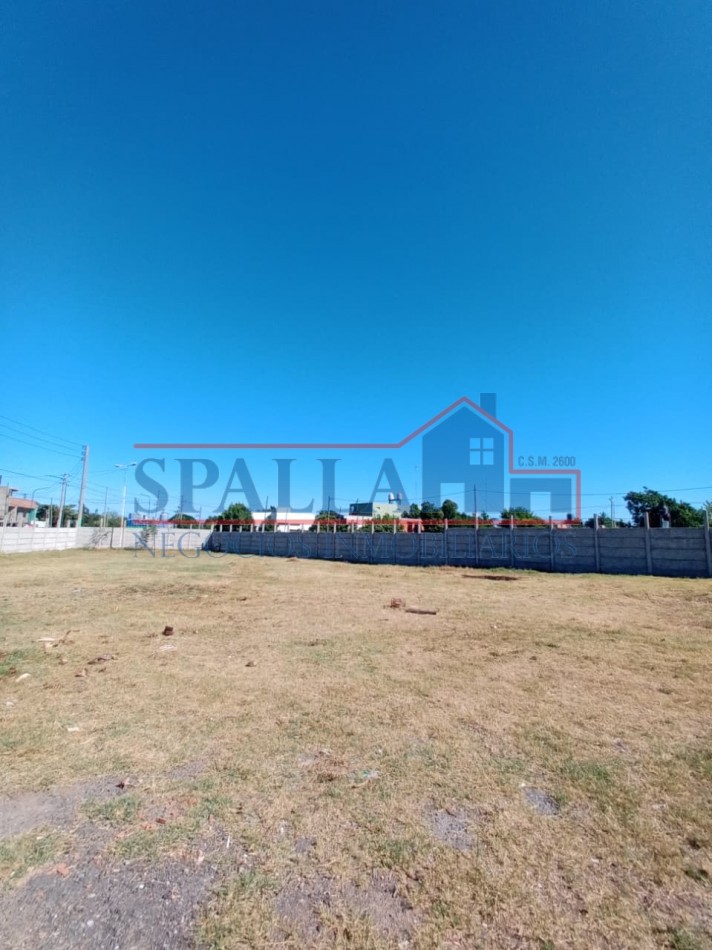 IMPORTANTE LOTE EN ALQUILER  SOBRE AV. CROACIA JOSE C. PAZ - Ideal para Galpon, Deposito, Playa de Estacionamiento.