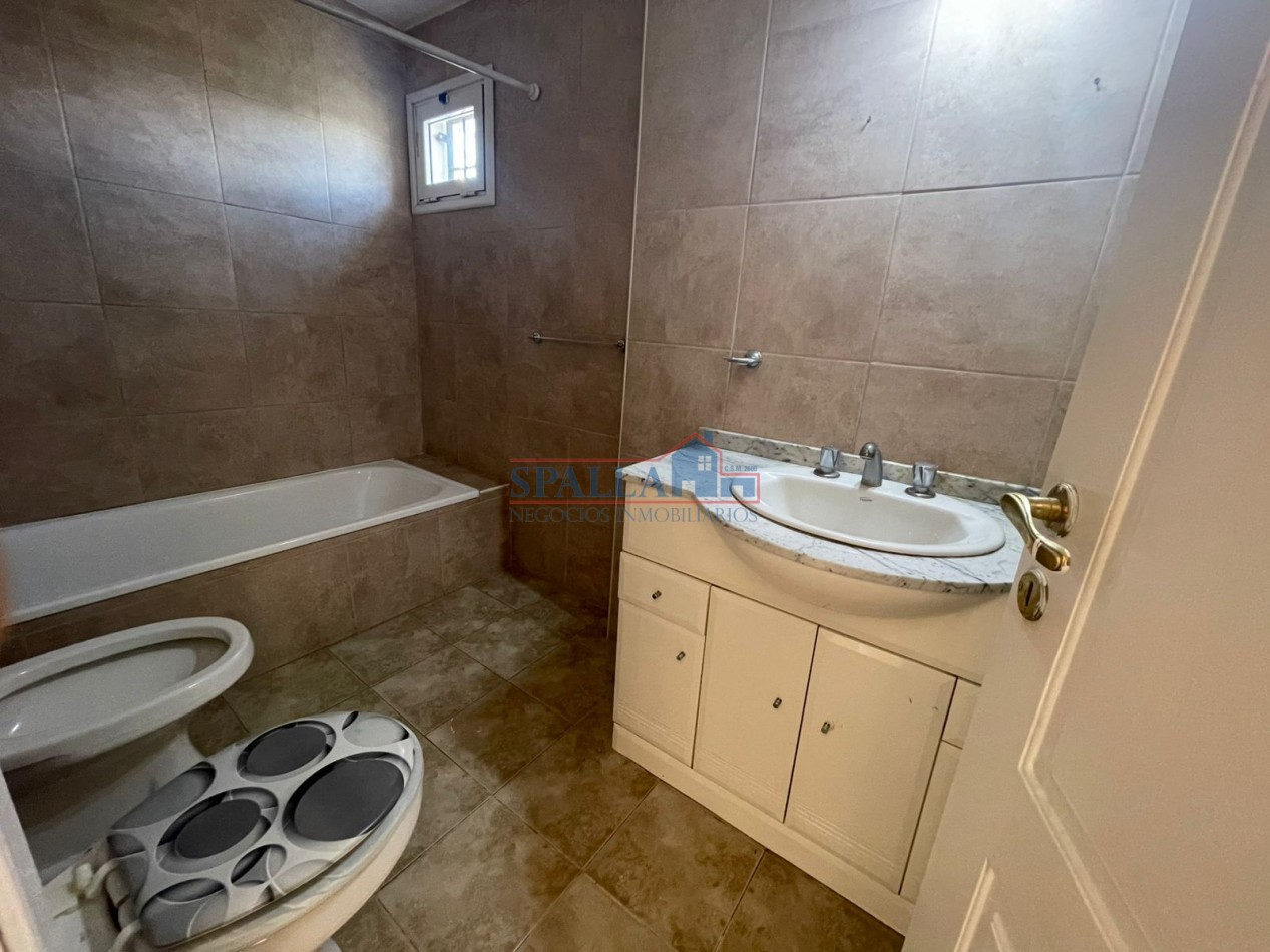 VENTA DEPARTAMENTO  4 AMBIENTES CON COCHERA SAN MIGUEL - APTO CREDITO