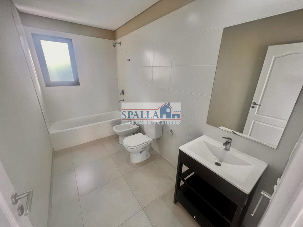 VENTA CASA 5 AMBIENTES EN BARRIO CERRADO EL ALJIBE MANZANARES PILAR - OPORTUNIDAD