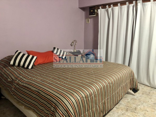 MAGNIFICA CASA 5 AMBIENTES EN VENTA - Jose C. Paz