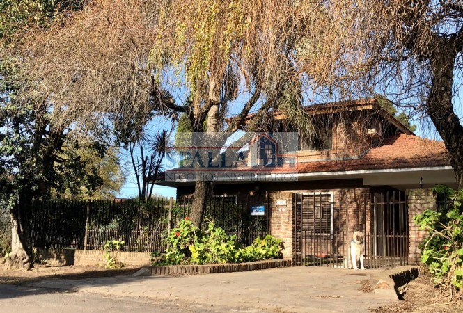 ESPECTACULAR CHALET Y DPTO 3 AMB EN BELLO HORIZONTE!!!!