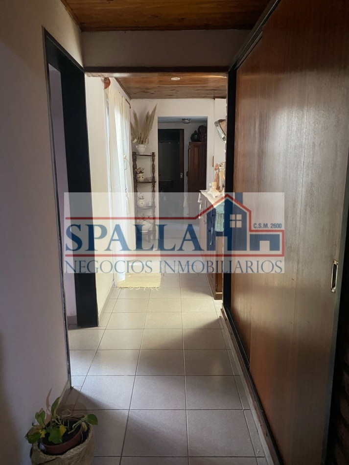 CASA TIPO CHALET EN VENTA - 5 AMBIENTES EN JOSE C. PAZ