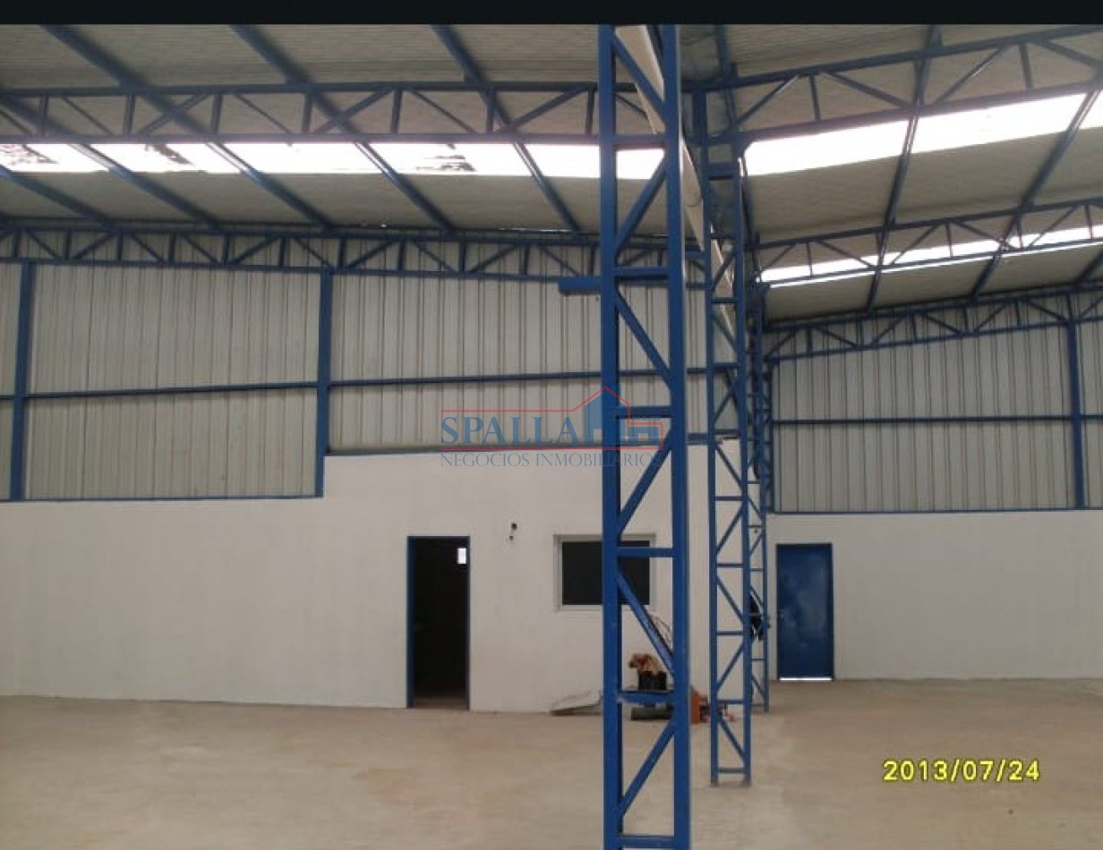 ALQUILER GALPON MULTIPLES USOS SOBRE RUTA 8 KM 57 PILAR