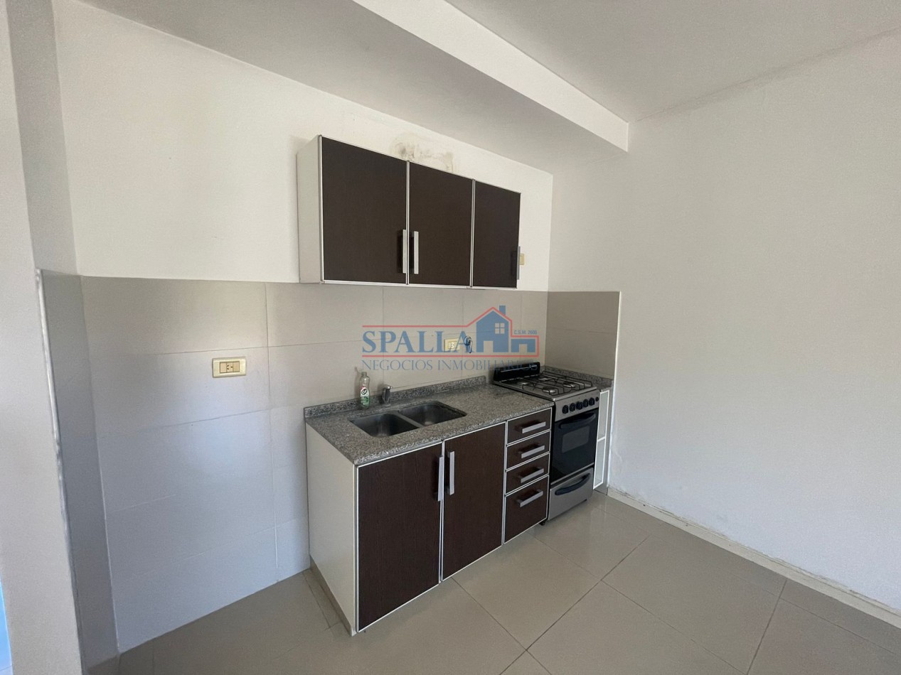 ALQUILER DOS AMBIENTES PLANTA BAJA CON COCHERA ALTOS DEL MOLINO PILAR