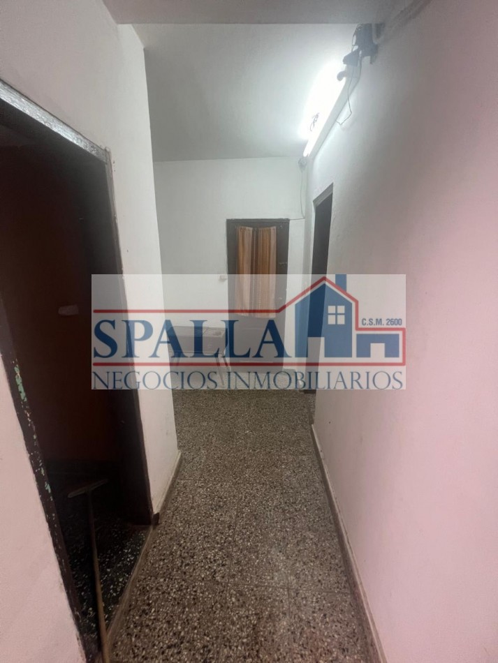 VENTA DE 2 CASAS EN BLOQUE 7 AMBIENTES JOSE C PAZ