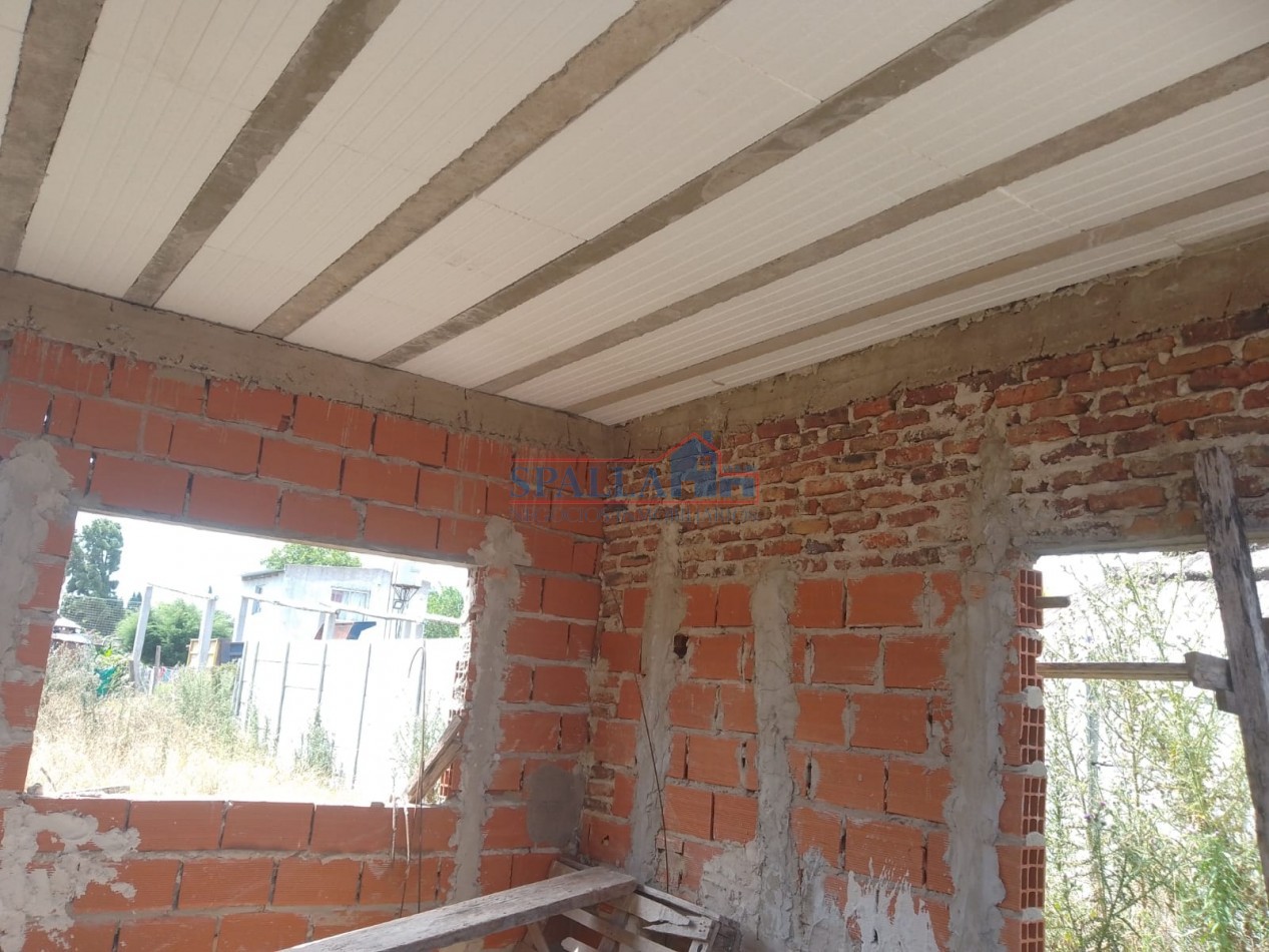 VENTA LOTE CON CONSTRUCCION CERCANO A PANAMERICANA RAMAL PILAR 